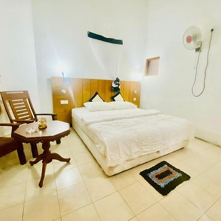 היקדואה Hikka Paradise Guest House מראה חיצוני תמונה