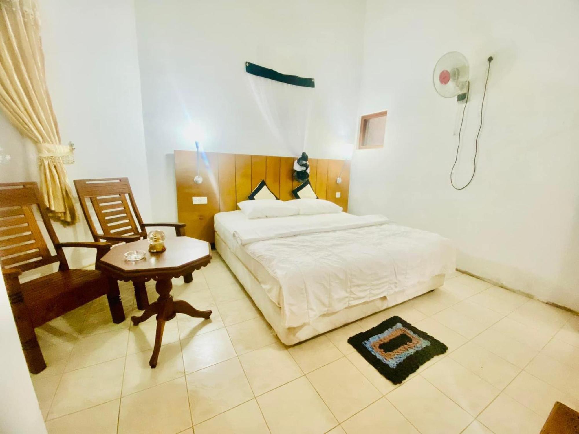 היקדואה Hikka Paradise Guest House מראה חיצוני תמונה